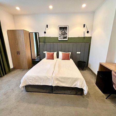 Victoria Rooms Oradea Eksteriør bilde