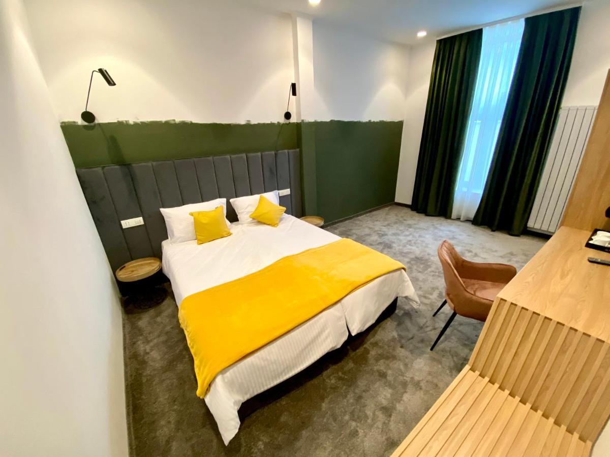 Victoria Rooms Oradea Eksteriør bilde