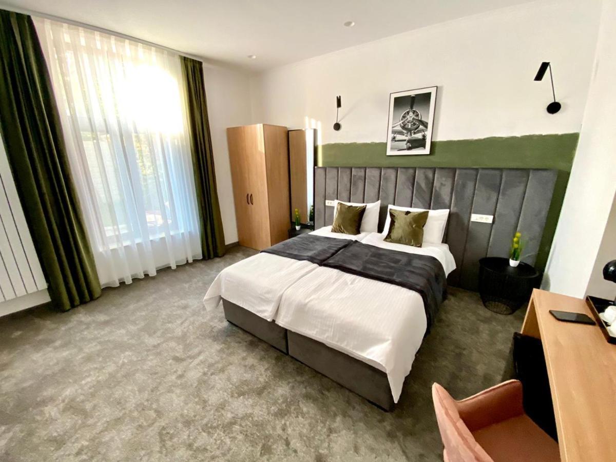 Victoria Rooms Oradea Eksteriør bilde