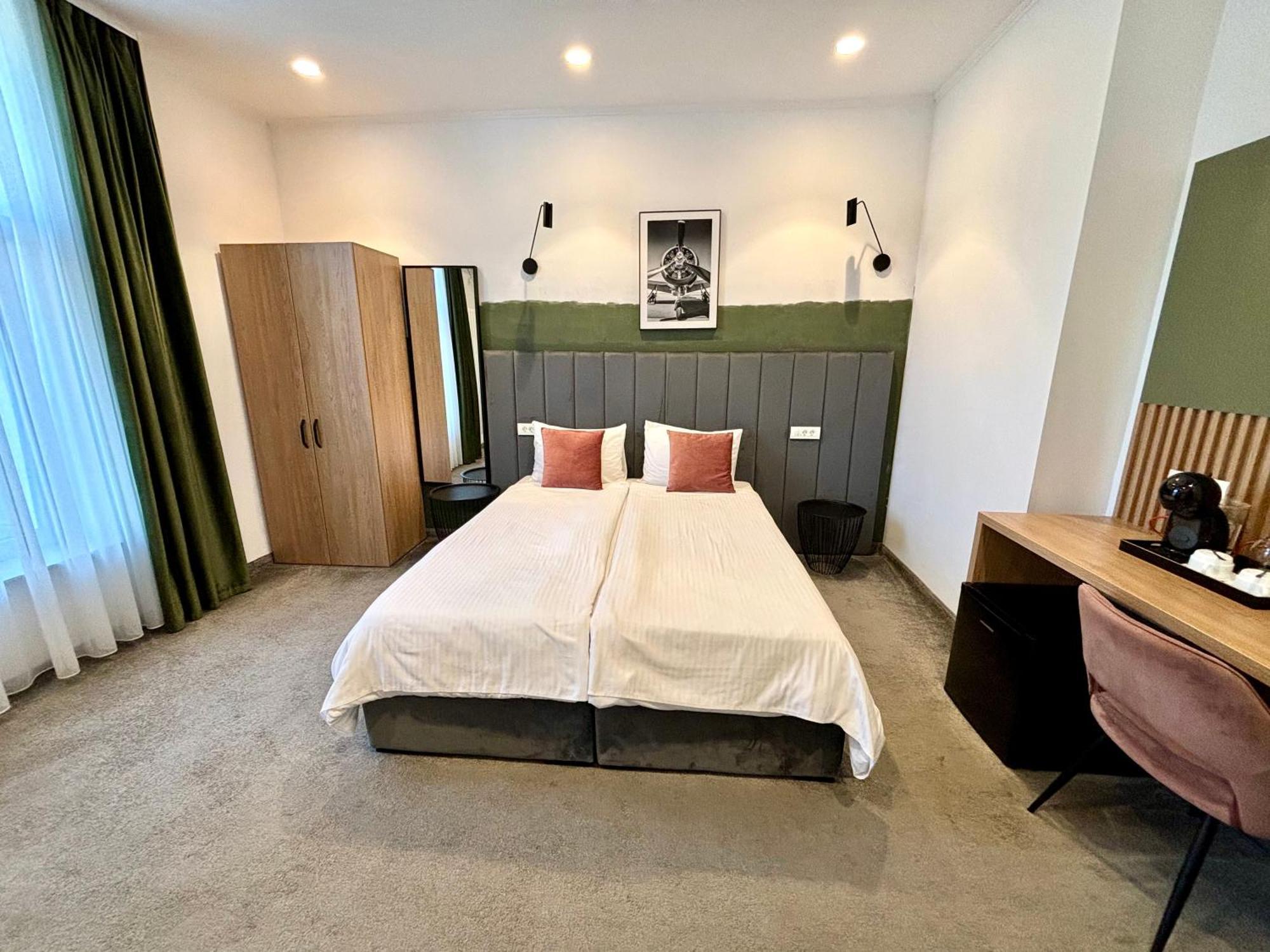 Victoria Rooms Oradea Eksteriør bilde
